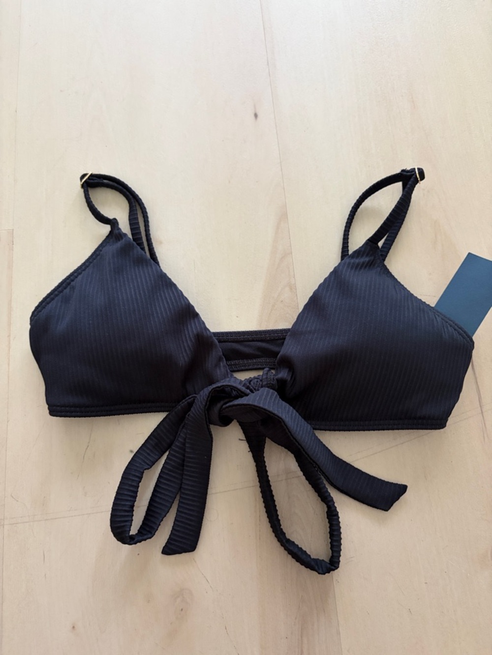 Hollister swim black bikini top sz xs nwt